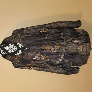 Men's Remington Camouflage jacket Size Medium